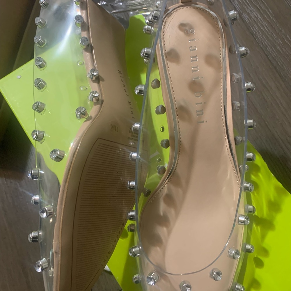 Gianni bini renzlee studded pump size 11, new in box $100